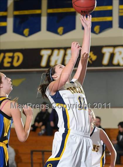 Thumbnail 1 in Del Campo vs. Oak Ridge (Trojan Toss-Up) photogallery.