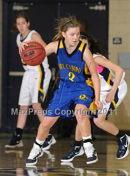 Thumbnail 2 in Del Campo vs. Oak Ridge (Trojan Toss-Up) photogallery.