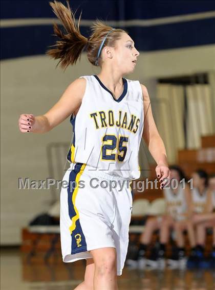 Thumbnail 1 in Del Campo vs. Oak Ridge (Trojan Toss-Up) photogallery.