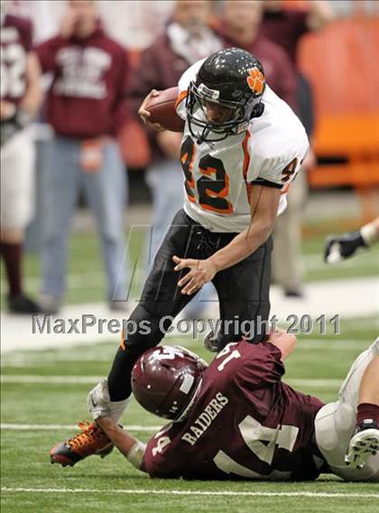 Thumbnail 3 in Tuckahoe vs. Caledonia-Mumford (NYSPHSAA Class D Final) photogallery.