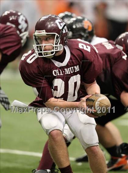 Thumbnail 3 in Tuckahoe vs. Caledonia-Mumford (NYSPHSAA Class D Final) photogallery.
