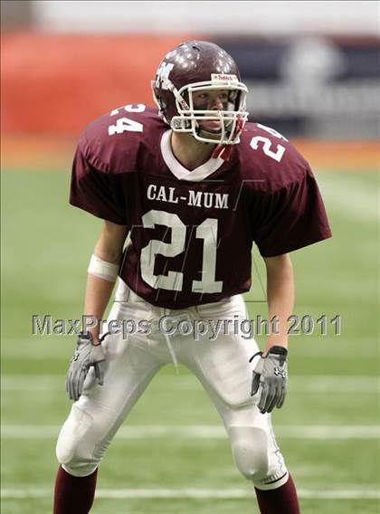 Thumbnail 1 in Tuckahoe vs. Caledonia-Mumford (NYSPHSAA Class D Final) photogallery.