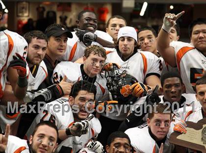 Thumbnail 1 in Tuckahoe vs. Caledonia-Mumford (NYSPHSAA Class D Final) photogallery.