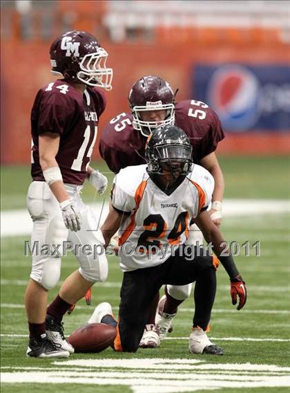 Thumbnail 2 in Tuckahoe vs. Caledonia-Mumford (NYSPHSAA Class D Final) photogallery.