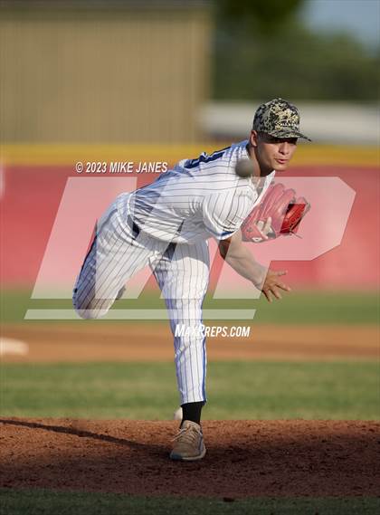 Thumbnail 2 in 44th Annual FACA South All-Stars vs East All-Stars photogallery.