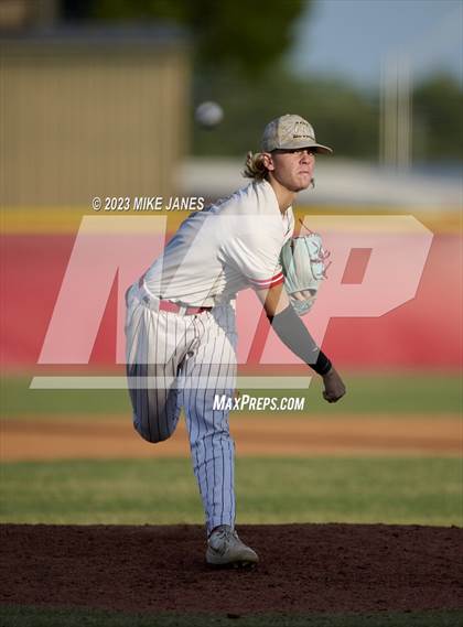 Thumbnail 3 in 44th Annual FACA South All-Stars vs East All-Stars photogallery.