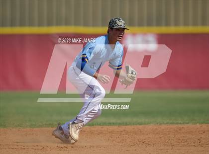 Thumbnail 3 in 44th Annual FACA South All-Stars vs East All-Stars photogallery.