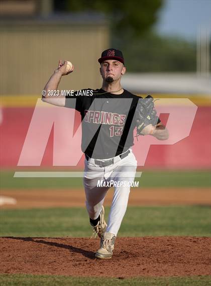 Thumbnail 3 in 44th Annual FACA South All-Stars vs East All-Stars photogallery.