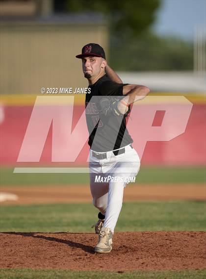 Thumbnail 2 in 44th Annual FACA South All-Stars vs East All-Stars photogallery.