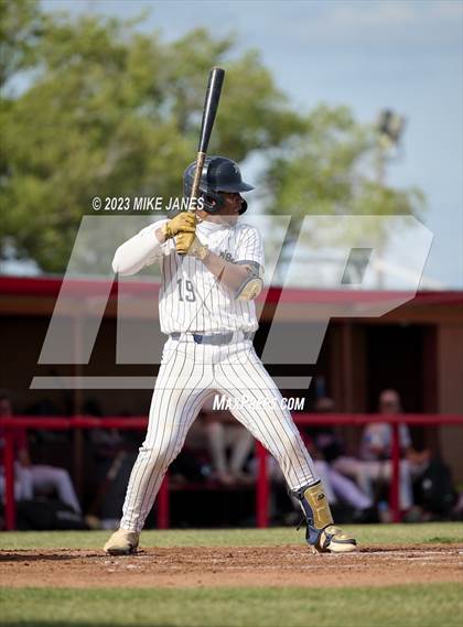 Thumbnail 3 in 44th Annual FACA South All-Stars vs East All-Stars photogallery.