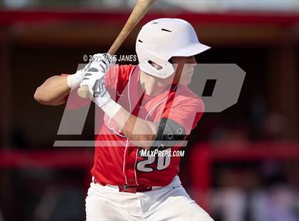 Thumbnail 3 in 44th Annual FACA South All-Stars vs East All-Stars photogallery.