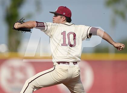 Thumbnail 2 in 44th Annual FACA South All-Stars vs East All-Stars photogallery.