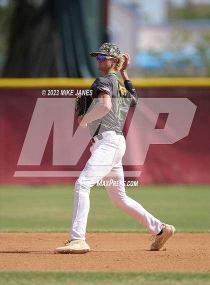 Thumbnail 2 in 44th Annual FACA South All-Stars vs East All-Stars photogallery.