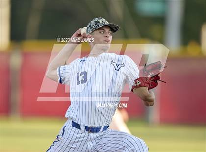 Thumbnail 2 in 44th Annual FACA South All-Stars vs East All-Stars photogallery.