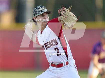 Thumbnail 1 in 44th Annual FACA South All-Stars vs East All-Stars photogallery.