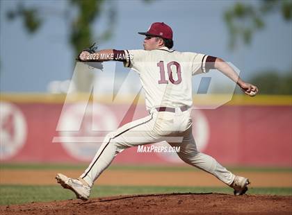 Thumbnail 3 in 44th Annual FACA South All-Stars vs East All-Stars photogallery.
