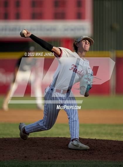 Thumbnail 1 in 44th Annual FACA South All-Stars vs East All-Stars photogallery.