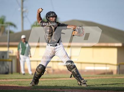Thumbnail 2 in 44th Annual FACA South All-Stars vs East All-Stars photogallery.