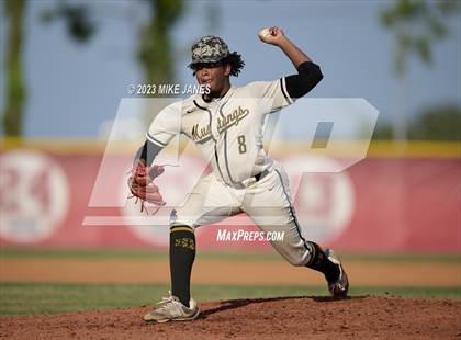 Thumbnail 3 in 44th Annual FACA South All-Stars vs East All-Stars photogallery.