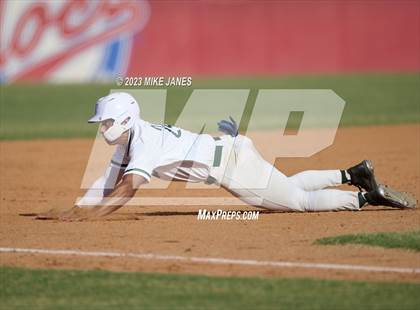 Thumbnail 1 in 44th Annual FACA South All-Stars vs East All-Stars photogallery.