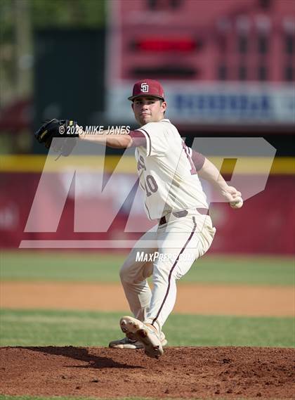 Thumbnail 2 in 44th Annual FACA South All-Stars vs East All-Stars photogallery.