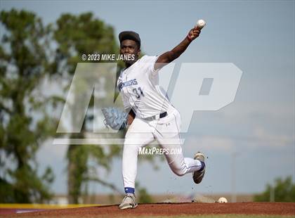 Thumbnail 2 in 44th Annual FACA South All-Stars vs East All-Stars photogallery.