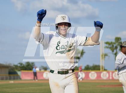 Thumbnail 1 in 44th Annual FACA South All-Stars vs East All-Stars photogallery.