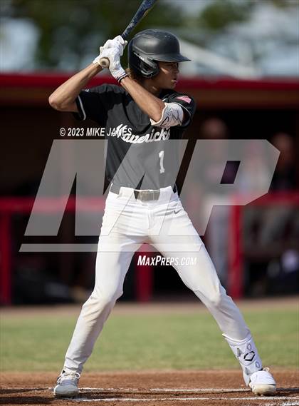 Thumbnail 2 in 44th Annual FACA South All-Stars vs East All-Stars photogallery.