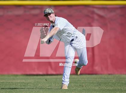 Thumbnail 3 in 44th Annual FACA South All-Stars vs East All-Stars photogallery.