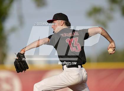 Thumbnail 2 in 44th Annual FACA South All-Stars vs East All-Stars photogallery.