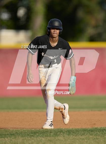 Thumbnail 3 in 44th Annual FACA South All-Stars vs East All-Stars photogallery.