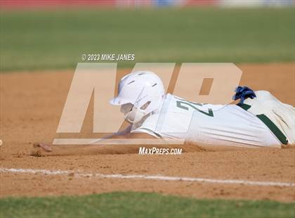 Thumbnail 2 in 44th Annual FACA South All-Stars vs East All-Stars photogallery.