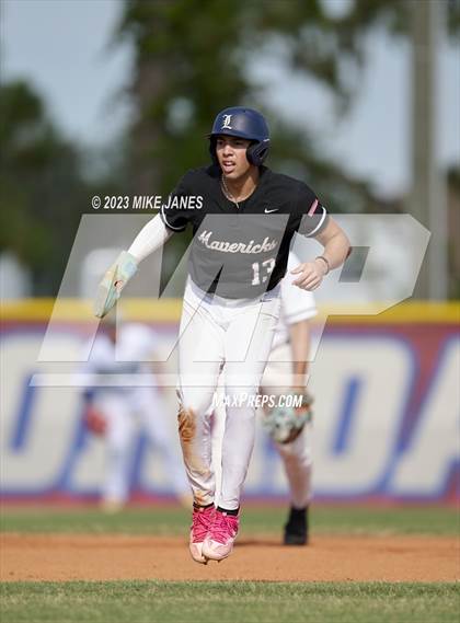 Thumbnail 2 in 44th Annual FACA South All-Stars vs East All-Stars photogallery.