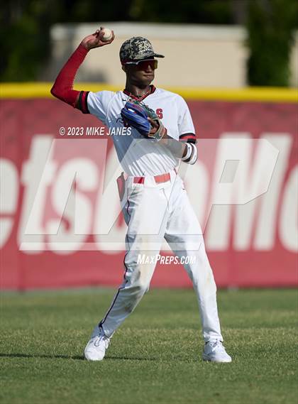 Thumbnail 2 in 44th Annual FACA South All-Stars vs East All-Stars photogallery.