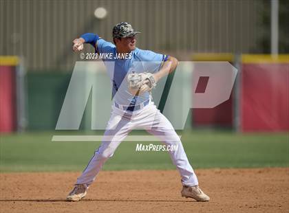 Thumbnail 2 in 44th Annual FACA South All-Stars vs East All-Stars photogallery.