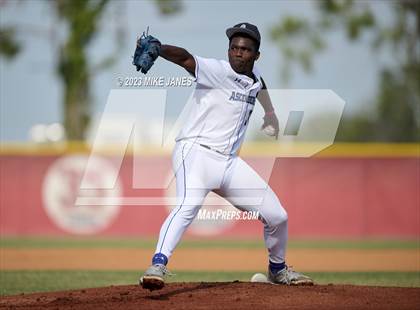 Thumbnail 1 in 44th Annual FACA South All-Stars vs East All-Stars photogallery.