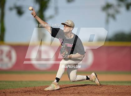 Thumbnail 1 in 44th Annual FACA South All-Stars vs East All-Stars photogallery.