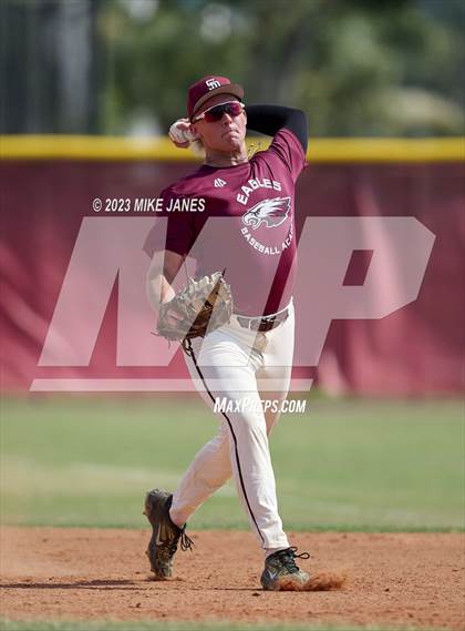 Thumbnail 3 in 44th Annual FACA South All-Stars vs East All-Stars photogallery.