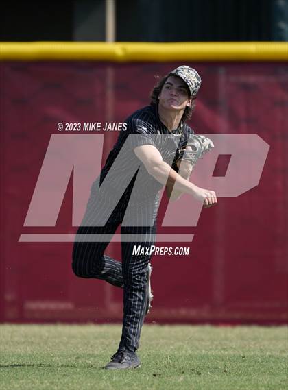Thumbnail 2 in 44th Annual FACA South All-Stars vs East All-Stars photogallery.