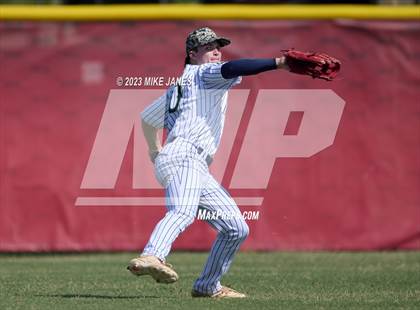 Thumbnail 2 in 44th Annual FACA South All-Stars vs East All-Stars photogallery.