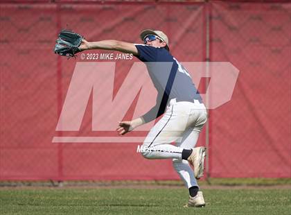 Thumbnail 3 in 44th Annual FACA South All-Stars vs East All-Stars photogallery.
