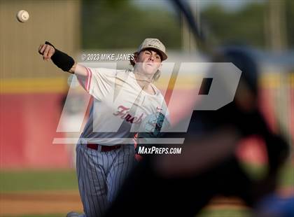 Thumbnail 1 in 44th Annual FACA South All-Stars vs East All-Stars photogallery.
