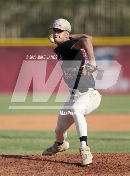 Thumbnail 2 in 44th Annual FACA South All-Stars vs East All-Stars photogallery.