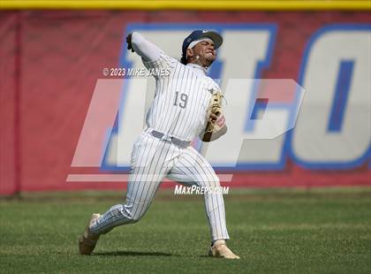 Thumbnail 3 in 44th Annual FACA South All-Stars vs East All-Stars photogallery.