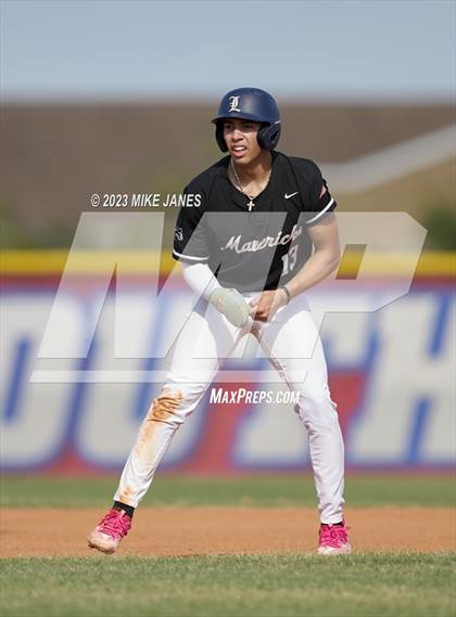 Thumbnail 3 in 44th Annual FACA South All-Stars vs East All-Stars photogallery.
