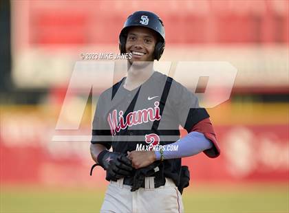 Thumbnail 2 in 44th Annual FACA South All-Stars vs East All-Stars photogallery.