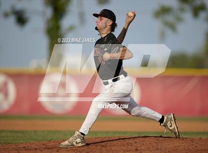 Thumbnail 2 in 44th Annual FACA South All-Stars vs East All-Stars photogallery.