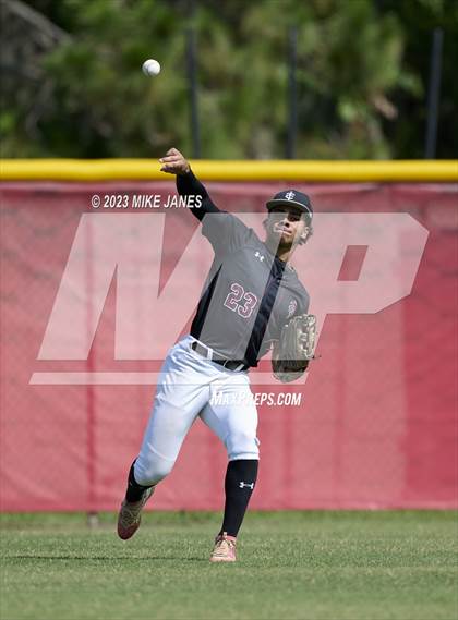 Thumbnail 2 in 44th Annual FACA South All-Stars vs East All-Stars photogallery.