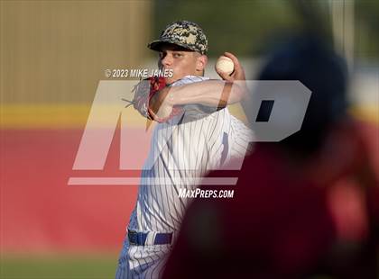 Thumbnail 1 in 44th Annual FACA South All-Stars vs East All-Stars photogallery.