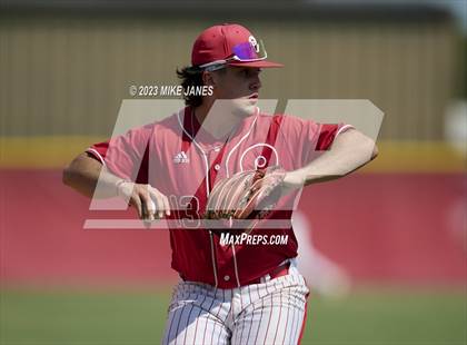 Thumbnail 2 in 44th Annual FACA South All-Stars vs East All-Stars photogallery.